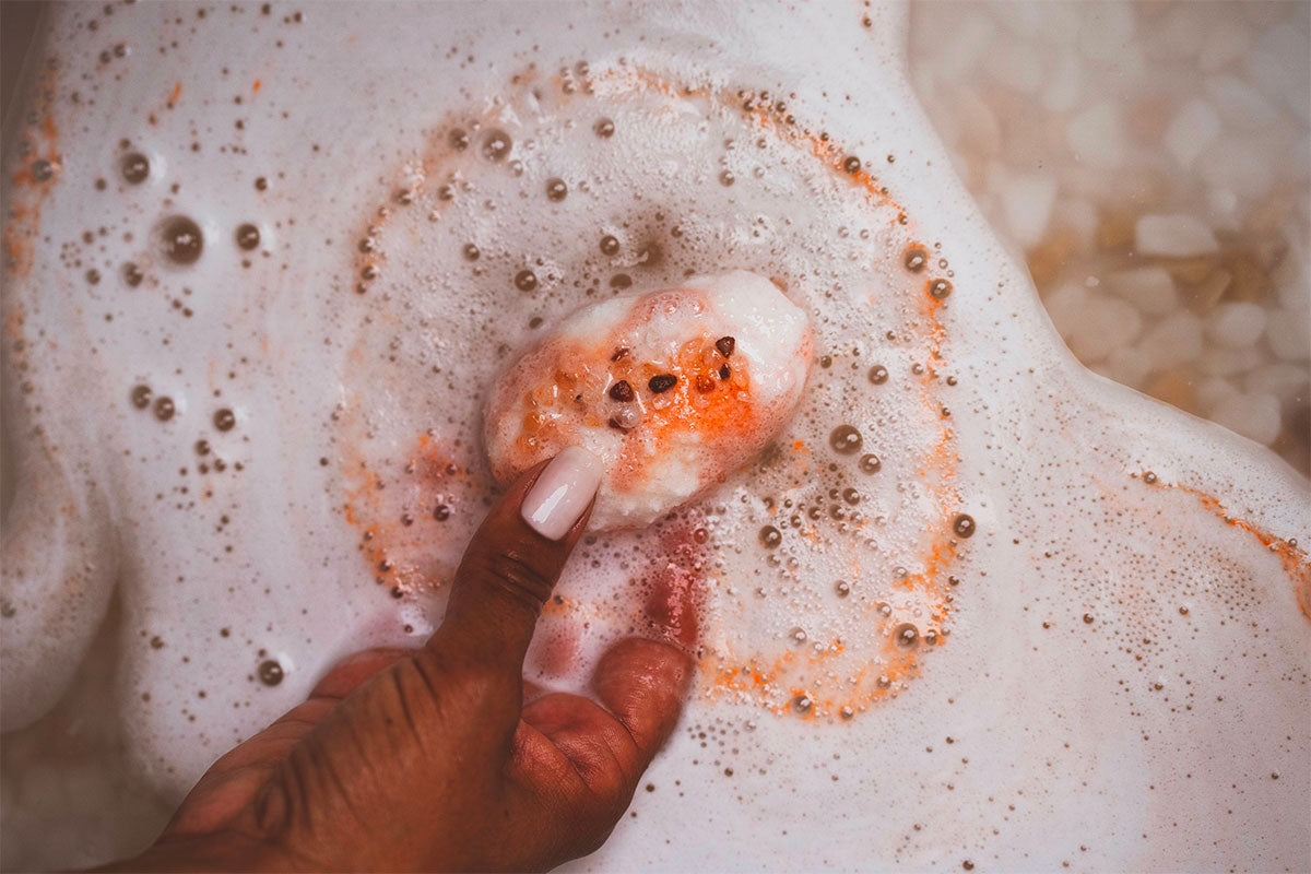 BLOOM Bath Pebble